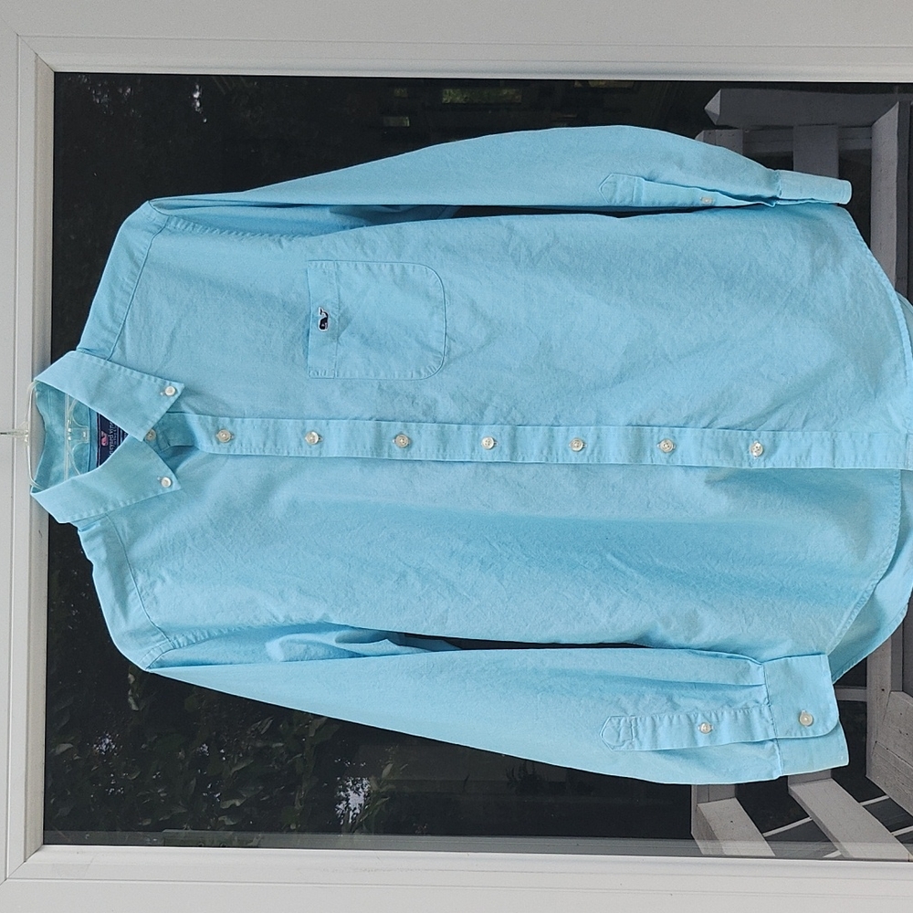 Men's Vineyard Vines long sleeve dress shirt Medium